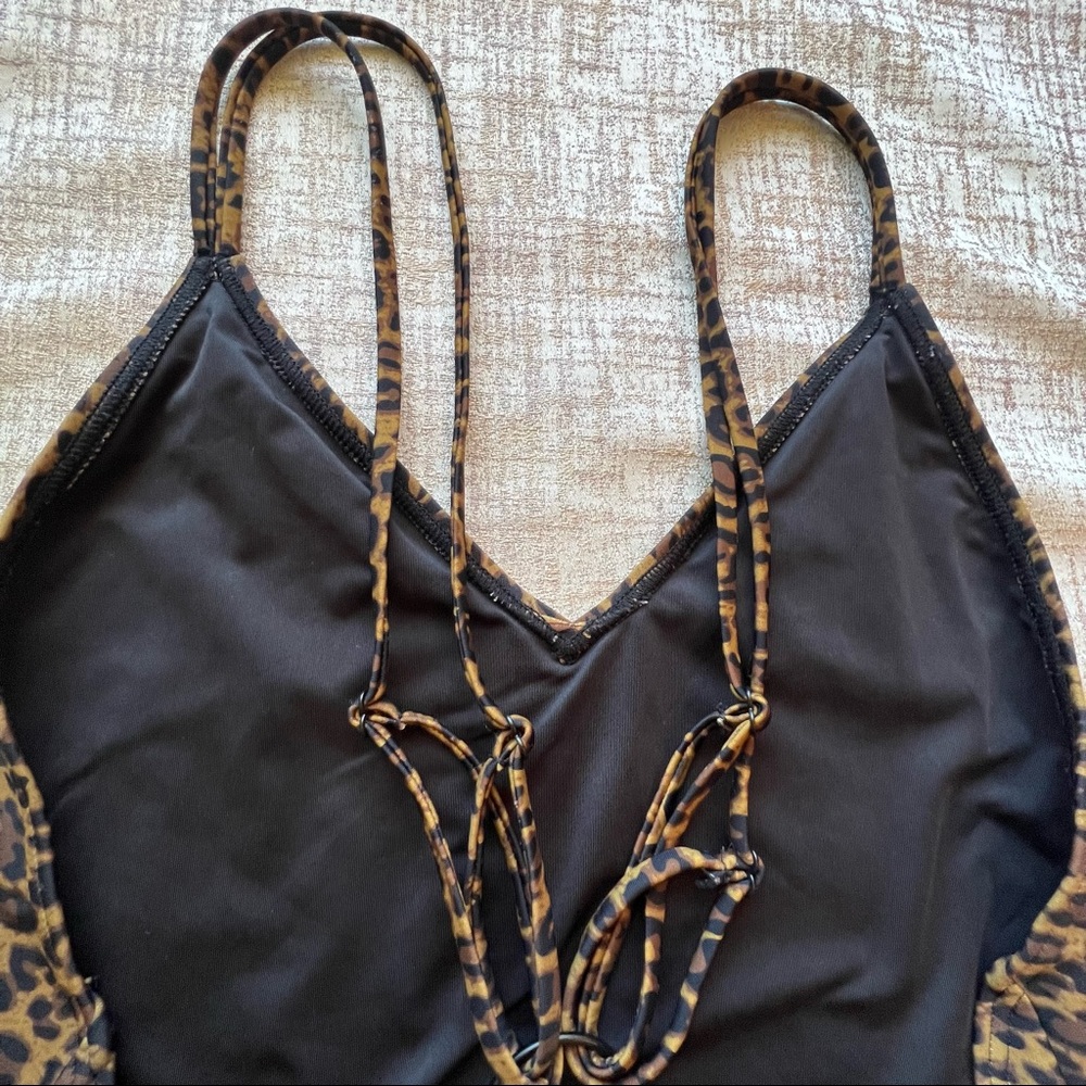 Kendall + Kylie Leopard Cheeky CrissCross Swimsuit - Picture 4 of 14